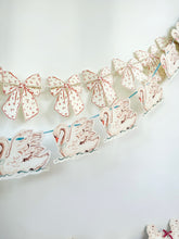 Load image into Gallery viewer, Serene swan - handmade garland