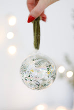 Load image into Gallery viewer, Bauble Blooms - Whimsical White (round)