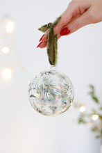 Load image into Gallery viewer, Bauble Blooms - Whimsical White (round)