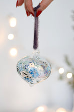 Load image into Gallery viewer, Bauble Blooms - China Blue (tulip)