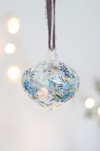 Load image into Gallery viewer, Bauble Blooms - China Blue (tulip)