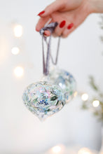 Load image into Gallery viewer, Bauble Blooms - China Blue (tulip)