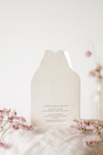Load image into Gallery viewer, Berry gateaux hand-cut card