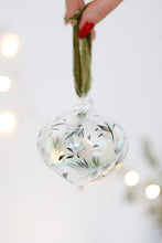 Load image into Gallery viewer, Bauble Blooms - Whimsical White (tulip)