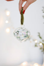 Load image into Gallery viewer, Bauble Blooms - Whimsical White (tulip)
