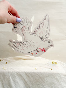Dreamy dove - shaped card
