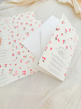Load image into Gallery viewer, Fleur  - everyday card
