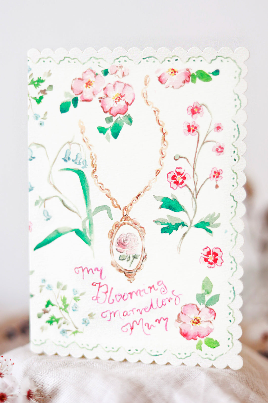 Blooming marvellous Mum - scalloped edge card