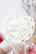 Load image into Gallery viewer, Just married - heart card
