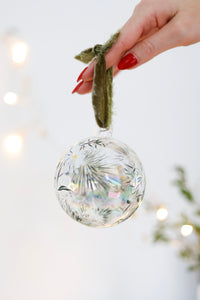 Bauble Blooms - Whimsical White (round)